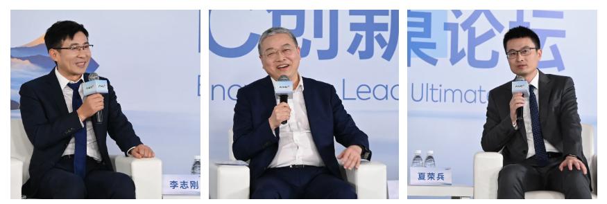 光伏大厂700W组件“竞速赛”,谁引领价值竞争?